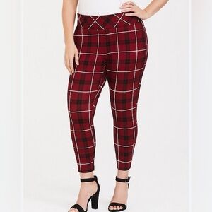 Torrid Pants Women's  Size 0 Red Plaid Stretch Career
Cropped
